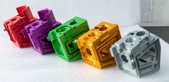 Pemrosesan Cepat CNC Turned Parts OEM / ODM CNC Machine Custom Parts